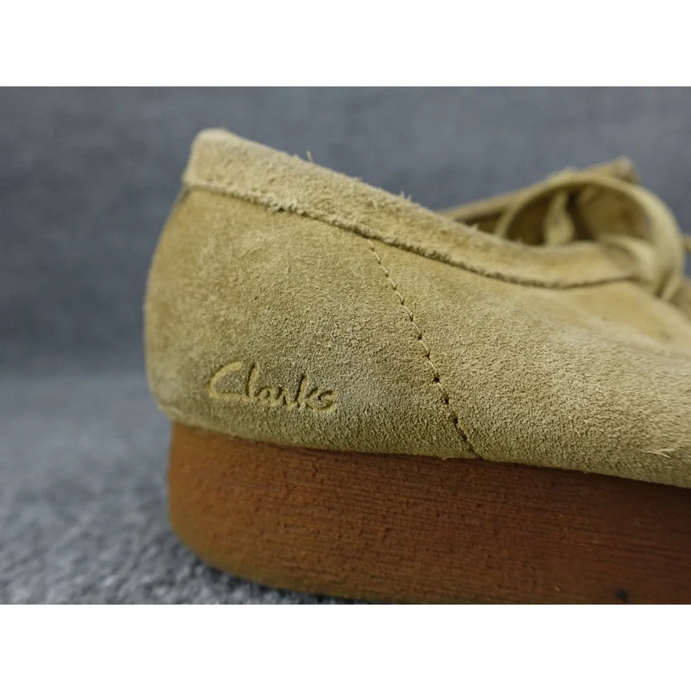 Clarks Wallabee Moccasin Shoes Mens Size 10 Tan Suede Crepe Sole Classic